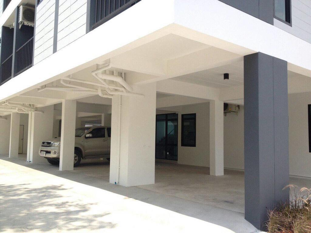 Promsook Apartment Chonburi Eksteriør bilde