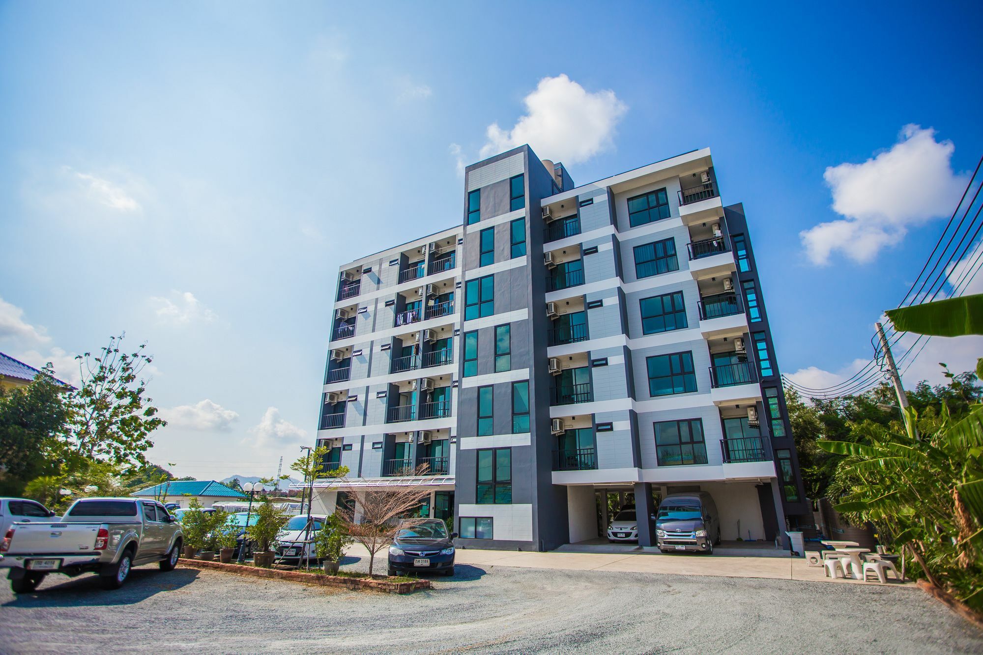 Promsook Apartment Chonburi Eksteriør bilde