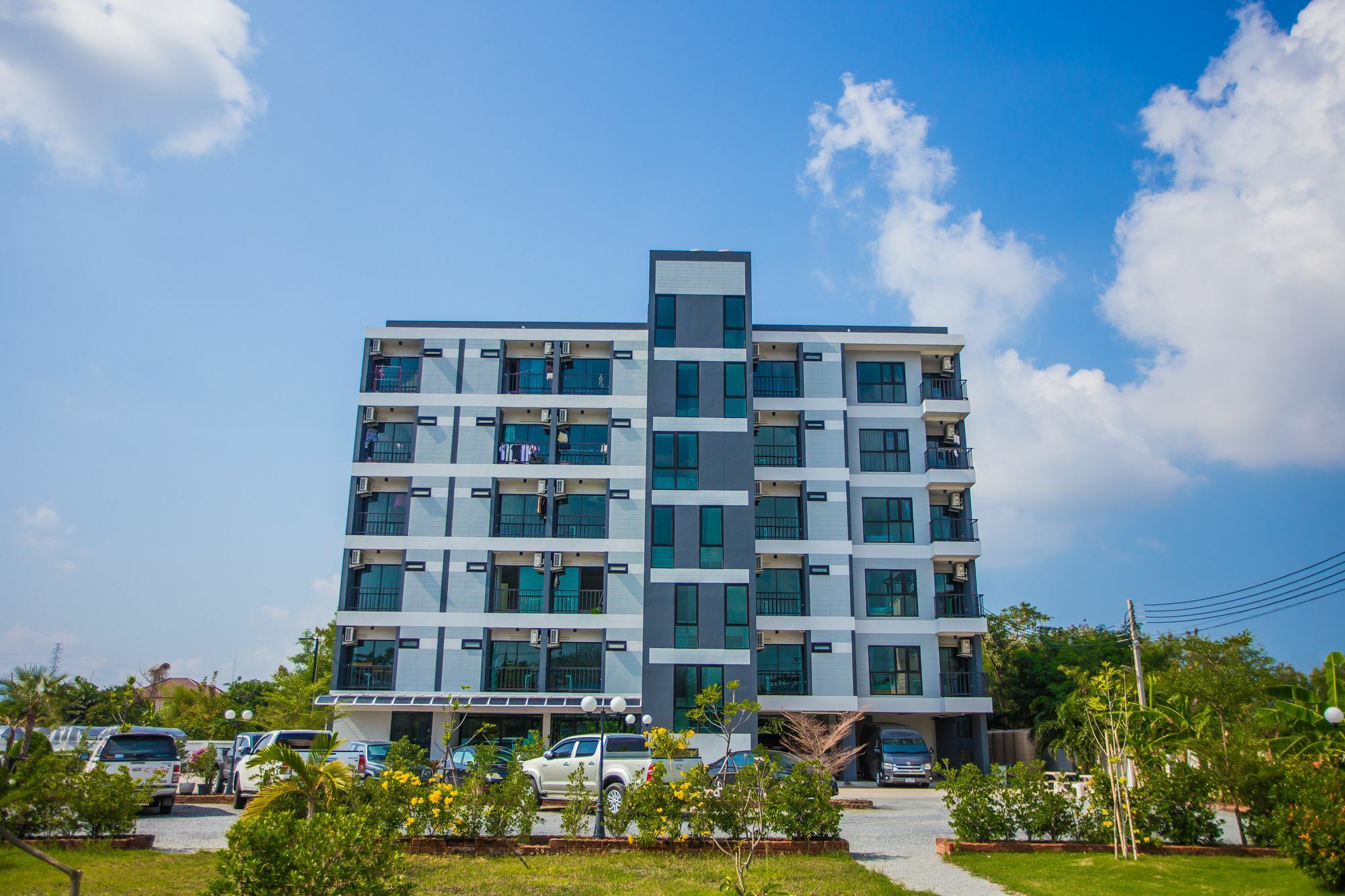 Promsook Apartment Chonburi Eksteriør bilde